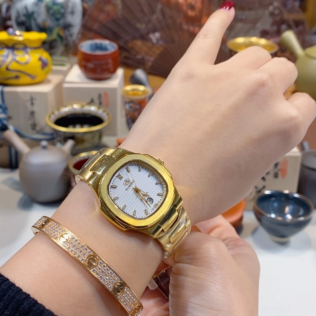 精钢小牛皮（革）精钢石英机芯