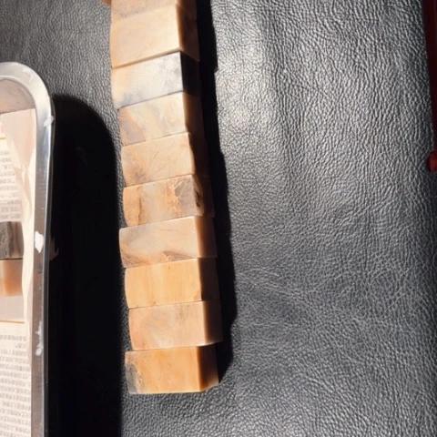 昌化石棲**築11个……….