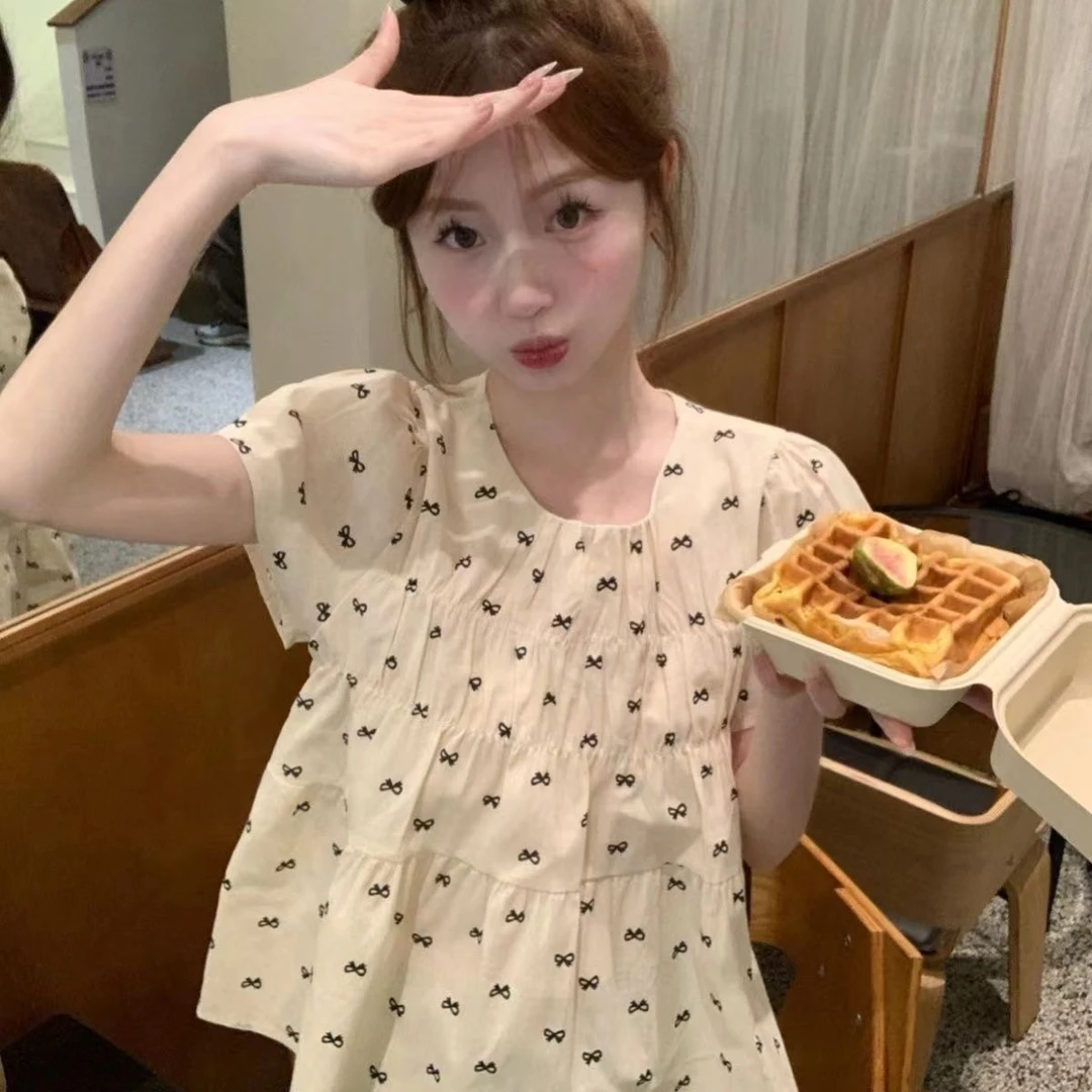法式圆领设计感蝴蝶结印花短袖衬衫女装2025夏季褶皱减龄宽松上衣