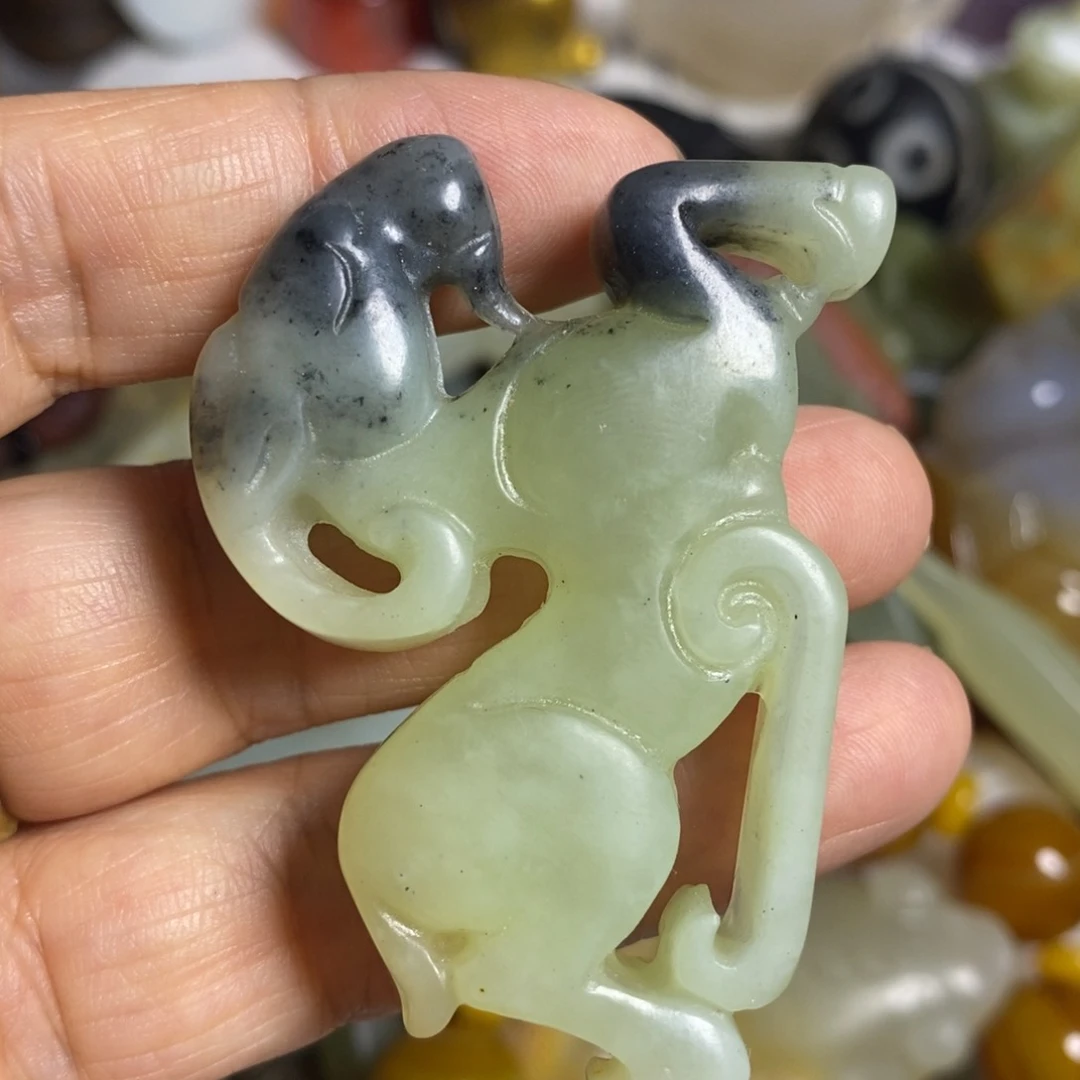 滴血莲花菩提吊坠