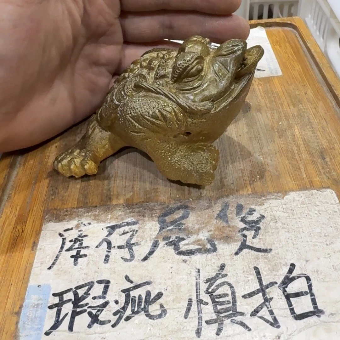 微瑕疵介意勿拍陶瓷器皿W018