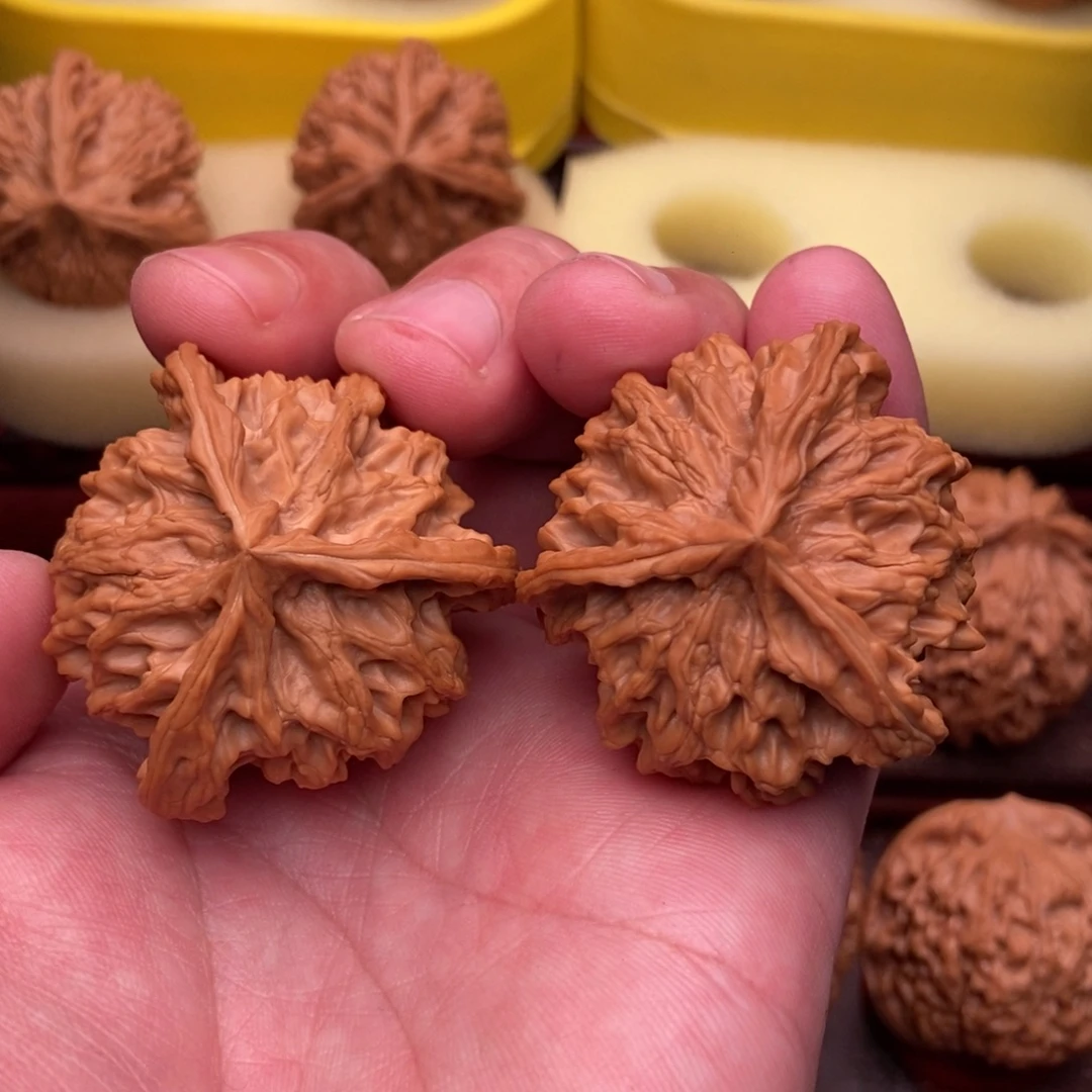 文玩核桃把件精品大奔41