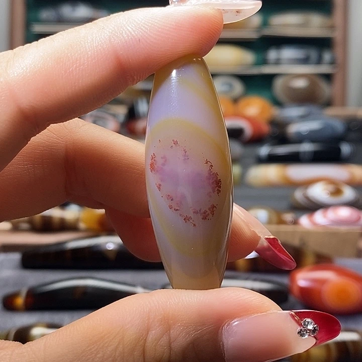 宝****玛瑙/玉髓未镶嵌吊坠(不含链)