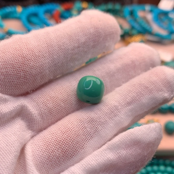 绿松石未镶嵌湖北天然原矿绿松石10.5