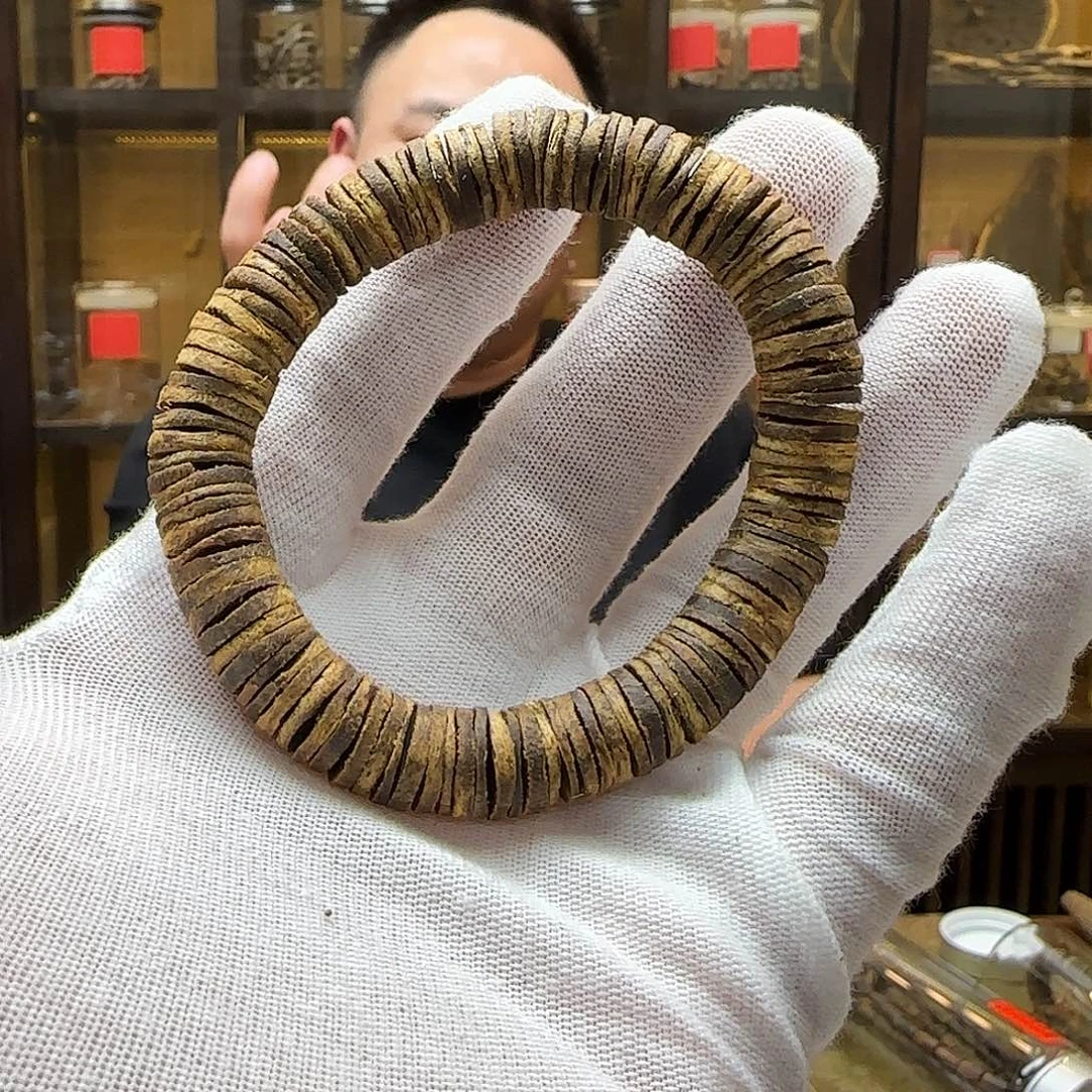 沉香手串国香棋楠老白棋片珠单圈沉水15g+