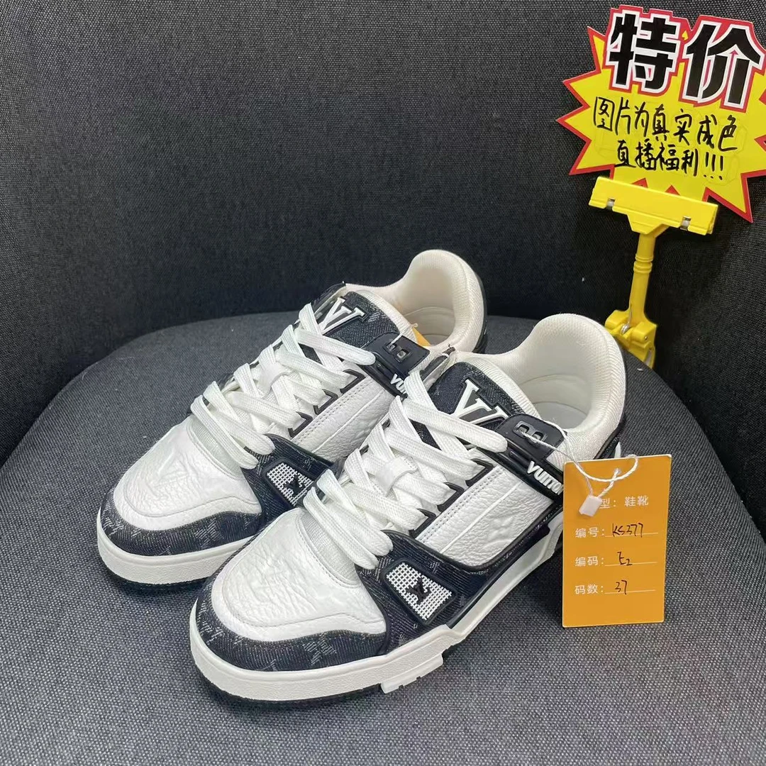 99新 LouisVuitton/路易威登 (福利)37码黑白牛仔trainer鞋 ks377
