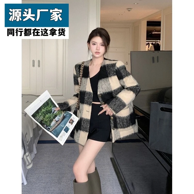 梵乐芬复古赫本格子毛呢加厚外套女秋冬新款高级感v领中长款呢子