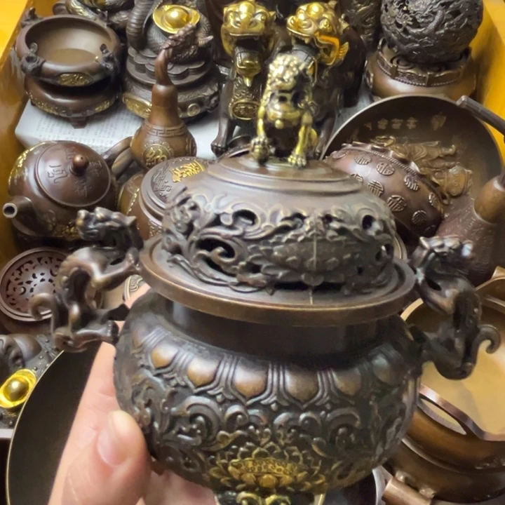 精美铜器摆件藏收