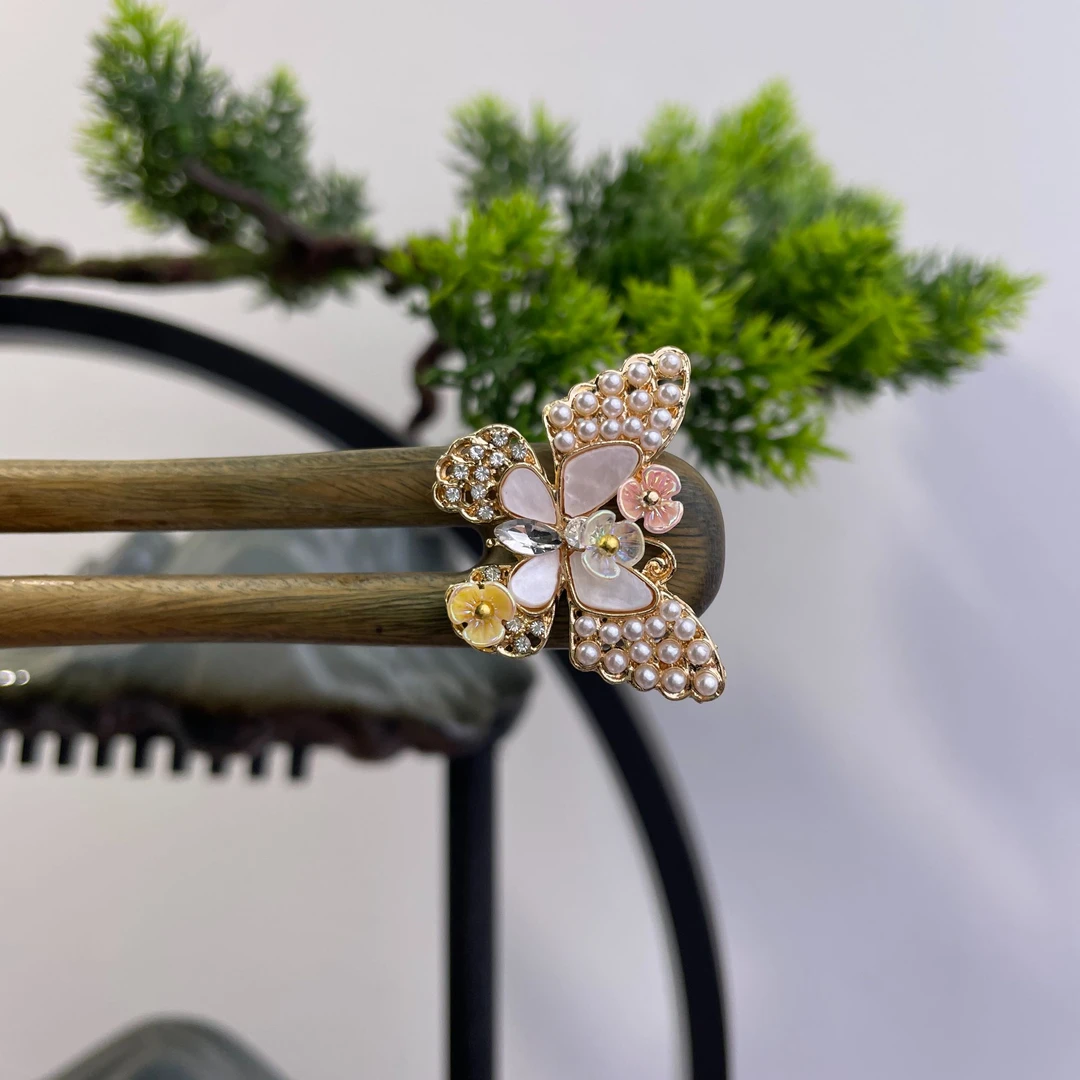 X262绿色小蝴蝶双钗