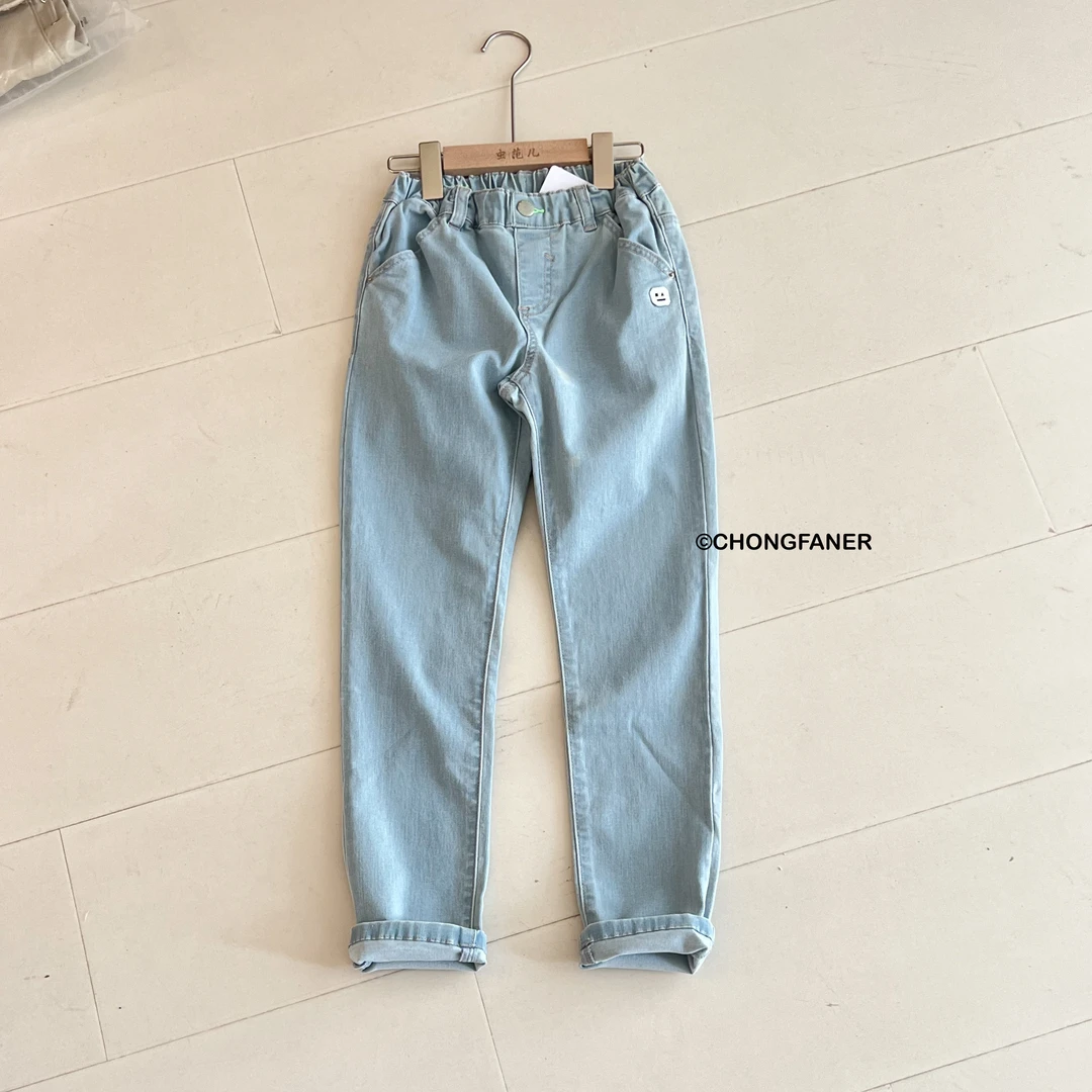 A436 韩国童装男女宝宝简约刺绣宽松百搭休闲牛仔裤子