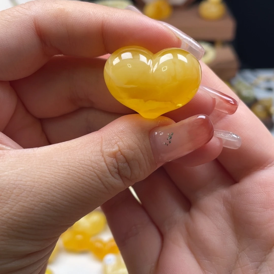 琥珀未镶嵌珠宝奇石屁桃福利款水胆