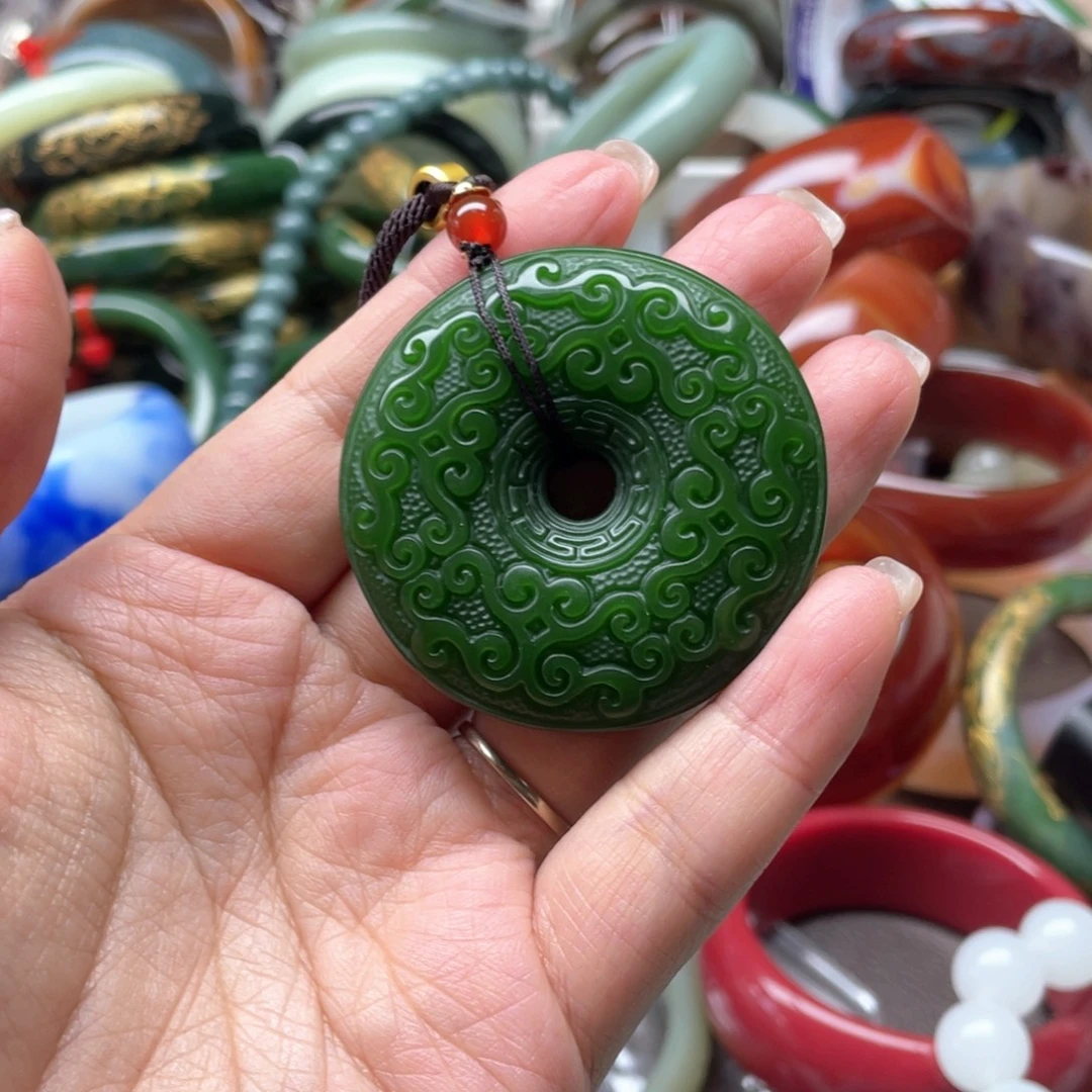 颈饰未镶嵌和田玉