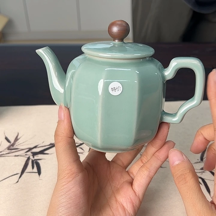 龙泉云间青瓷小米茶器