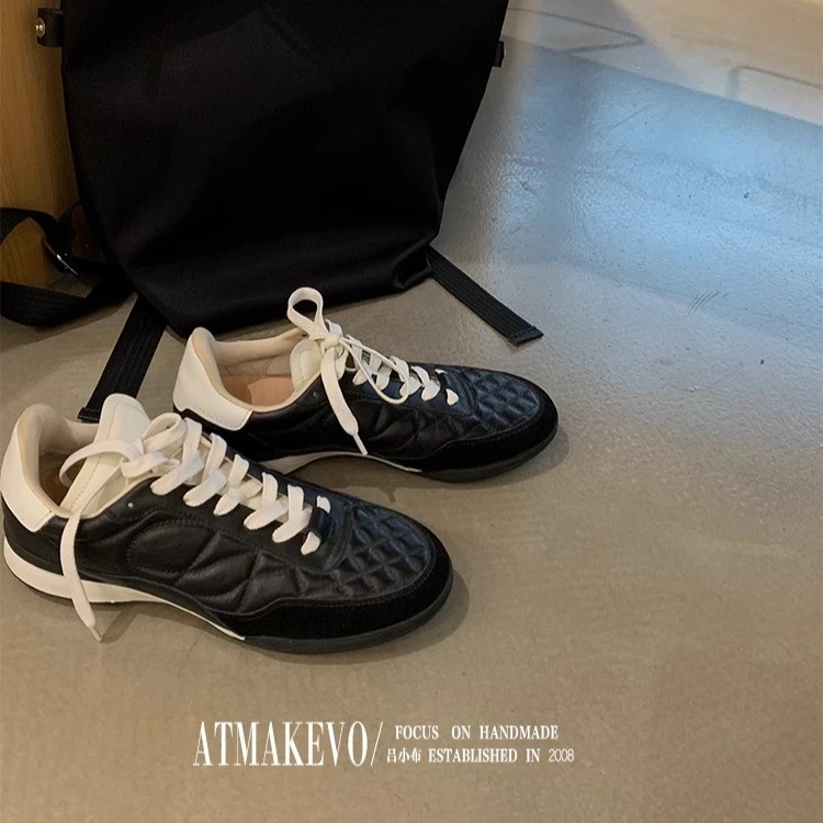 明显款香家经典菱格春夏款牛皮运动鞋简约显瘦透气休闲鞋女