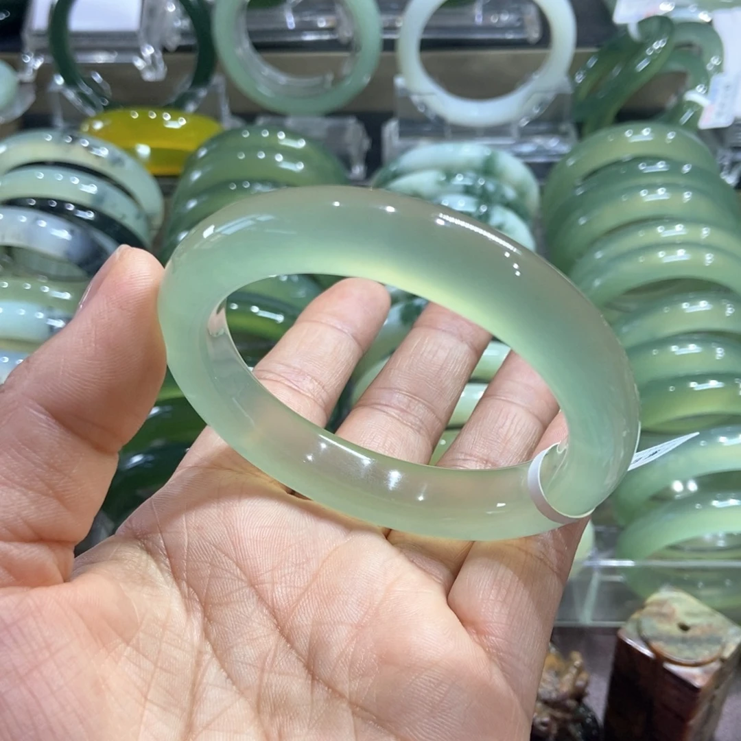 蛇纹石玉未镶嵌手镯58