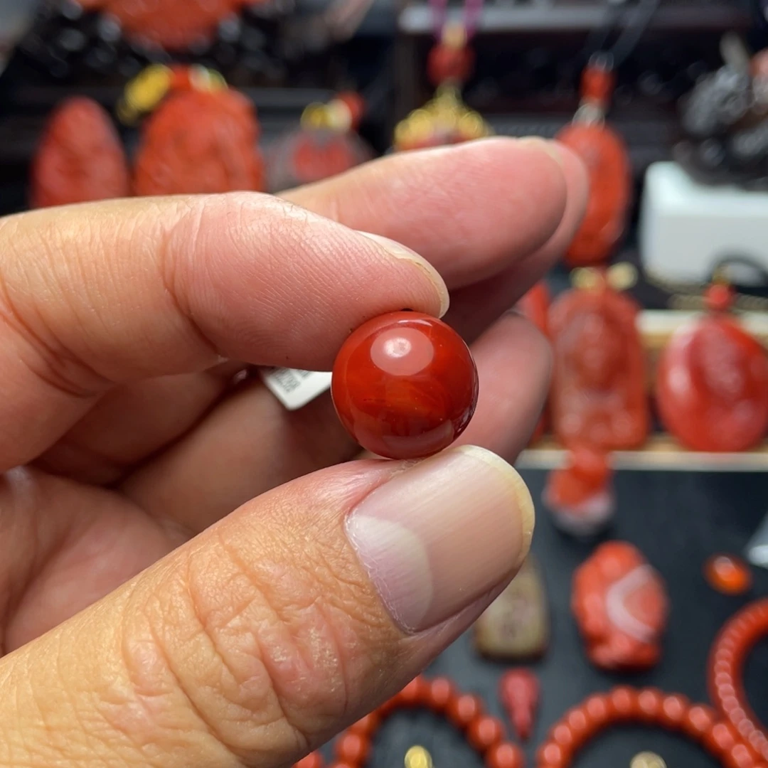 南红玛瑙未镶嵌颈饰