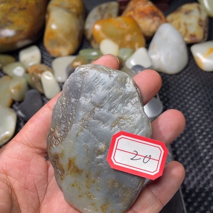 颈饰未镶嵌和田玉20