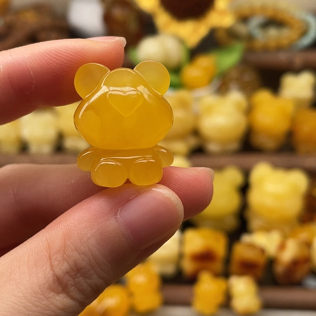 琥珀未镶嵌珠宝奇石