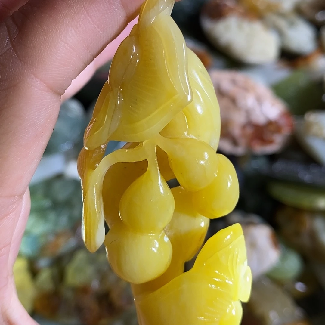 蛇纹石玉未镶嵌