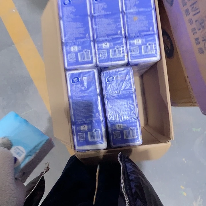 品牌抽纸整箱36大包。