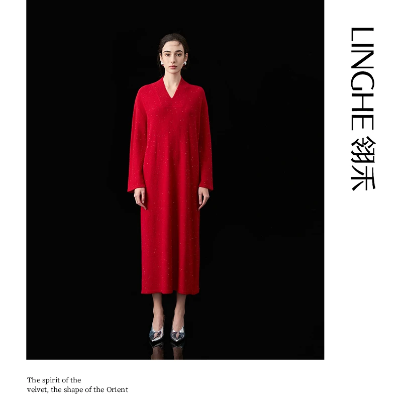 翎禾LINGHE「游羽仙歌 」-长袖V领针织连衣裙山羊绒