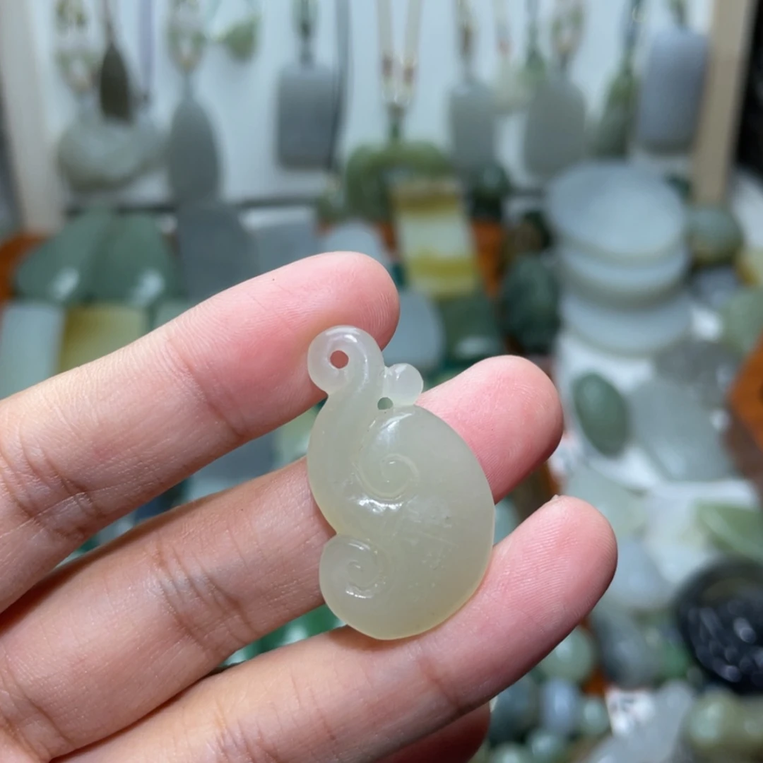 【闪购商品】和田玉颈饰未镶嵌