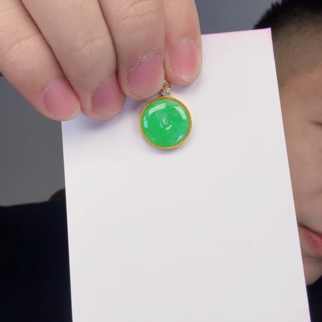 翡翠颈饰银S925镶嵌一件