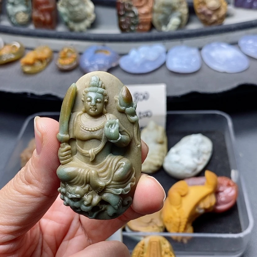 【闪购商品】定制石英质玉吊坠未镶嵌