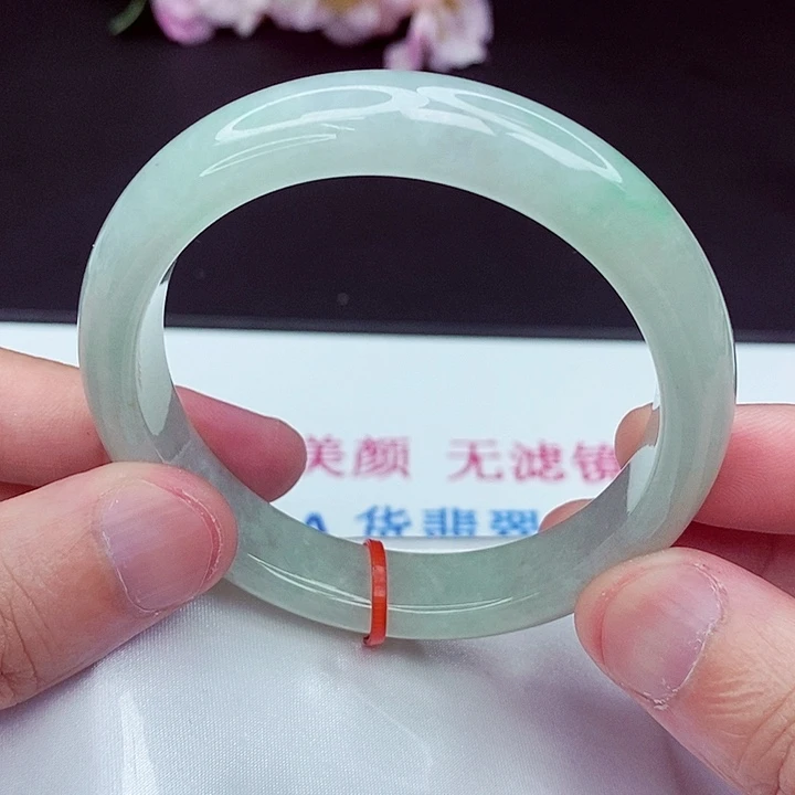 翡翠手镯未镶嵌58.5圈