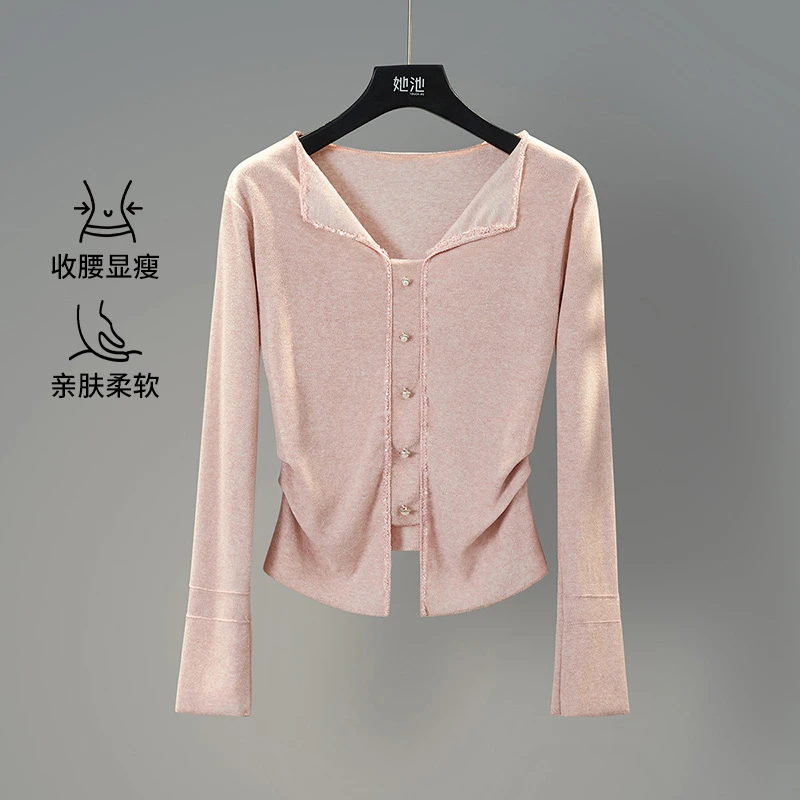 她池2025秋装新款女装时尚温柔风套头纯色翻领打底衫T43B4343E