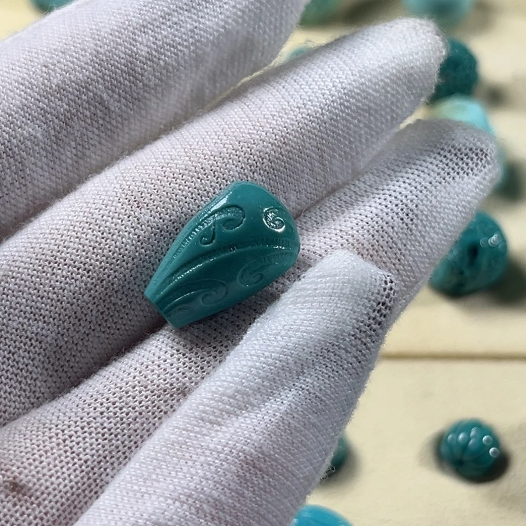 绿松石未镶嵌三通