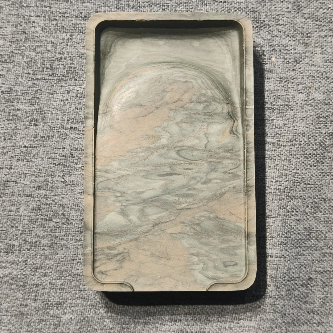 甘肃洮砚，西江双色柳叶边淌池砚，尺寸12.6*7.6*2.1厘米