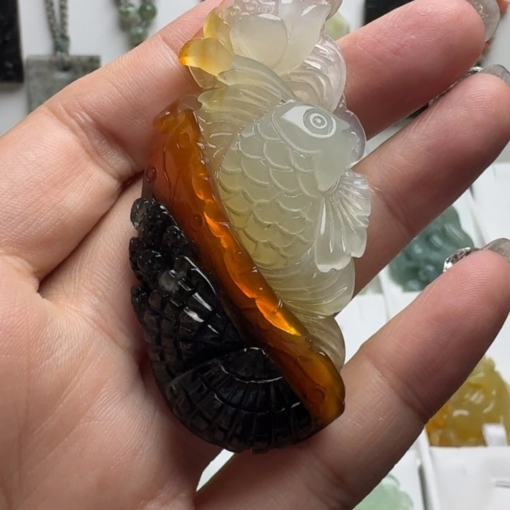 宝****蛇纹石玉未镶嵌吊坠