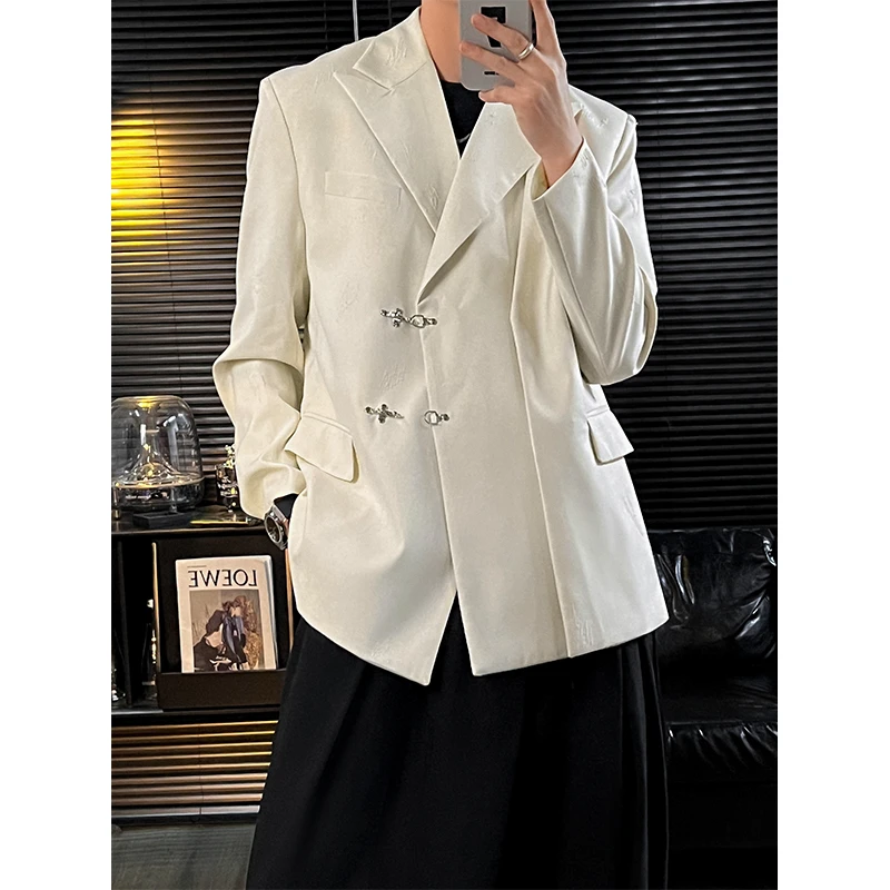 春季重工磨毛不规则金属扣西服外套 高级感轻奢西装上衣