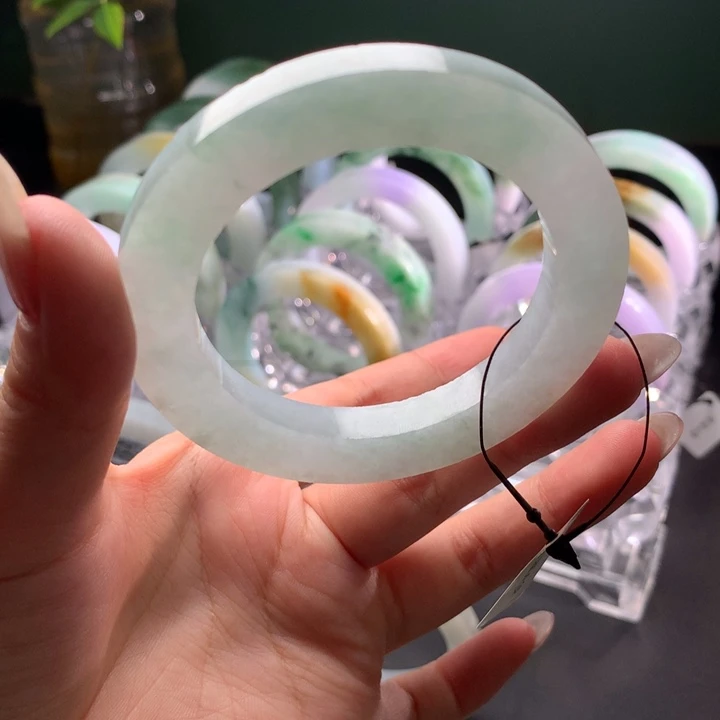 定制翡翠手镯未镶嵌
