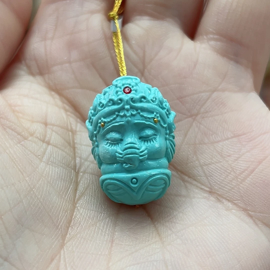 绿松石颈饰未镶嵌