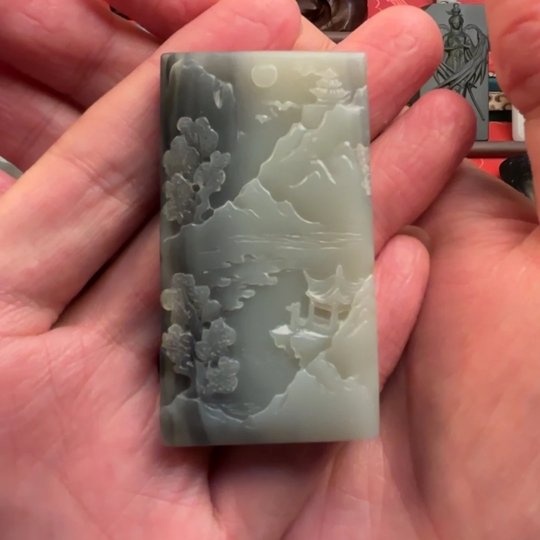 和田玉颈饰未镶嵌逻***社