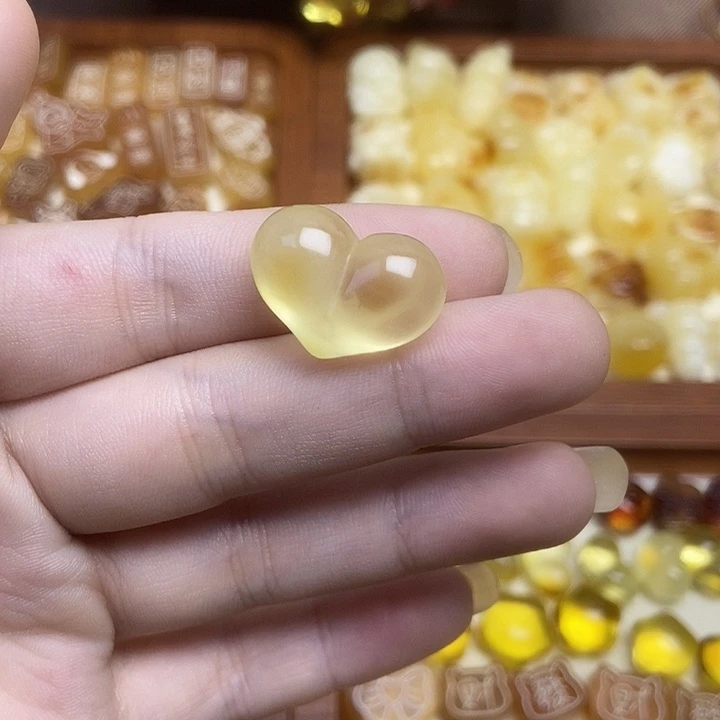 橄榄核吊坠屁桃全品