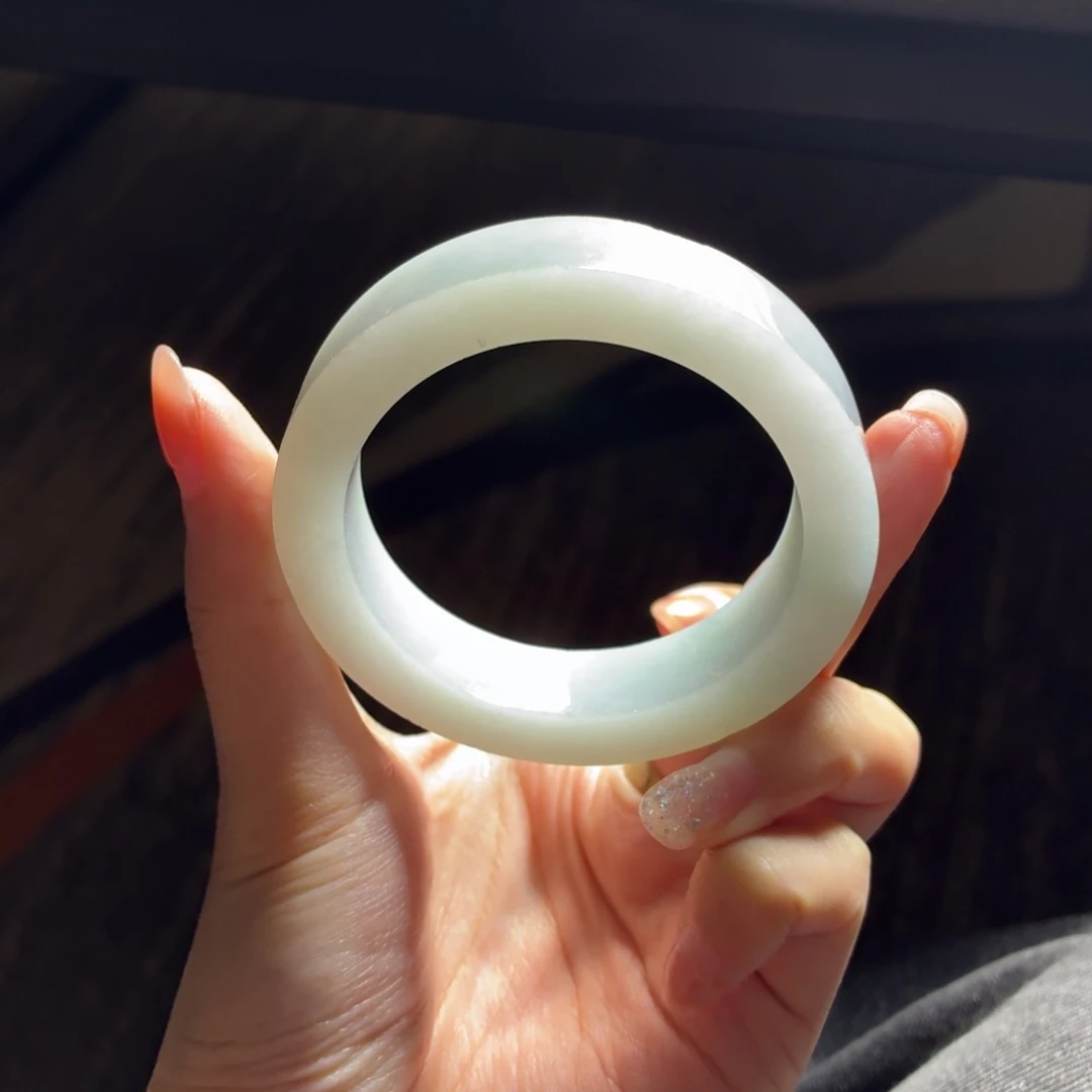未镶嵌多样性定制手镯定制翡翠