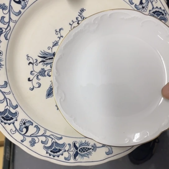 幸***牛金葡萄瓷器欢迎您