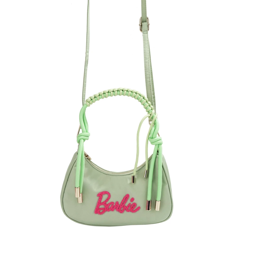 【Barbie芭比官方正品】Barbie芭比耐磨斜挎款拉链法棍包手拎包字母