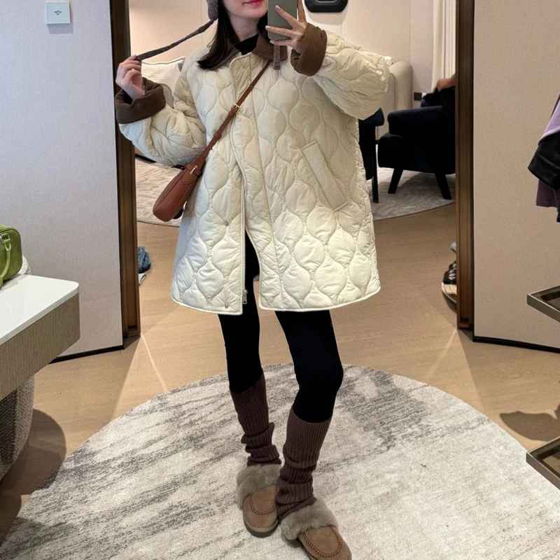 2026新款秋冬慵懒风时尚棉服保暖百搭休闲通勤风设计感潮流女士