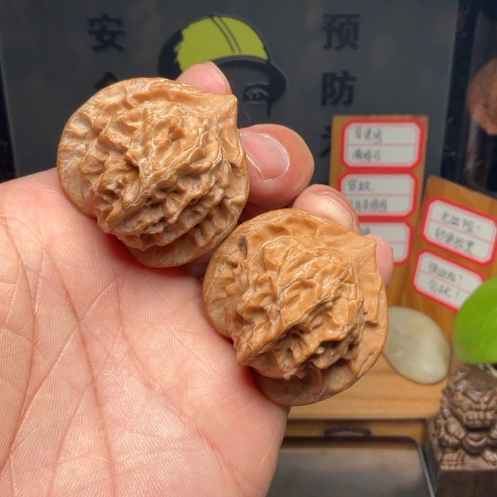 吊坠文玩核桃大耳朵图图41全品