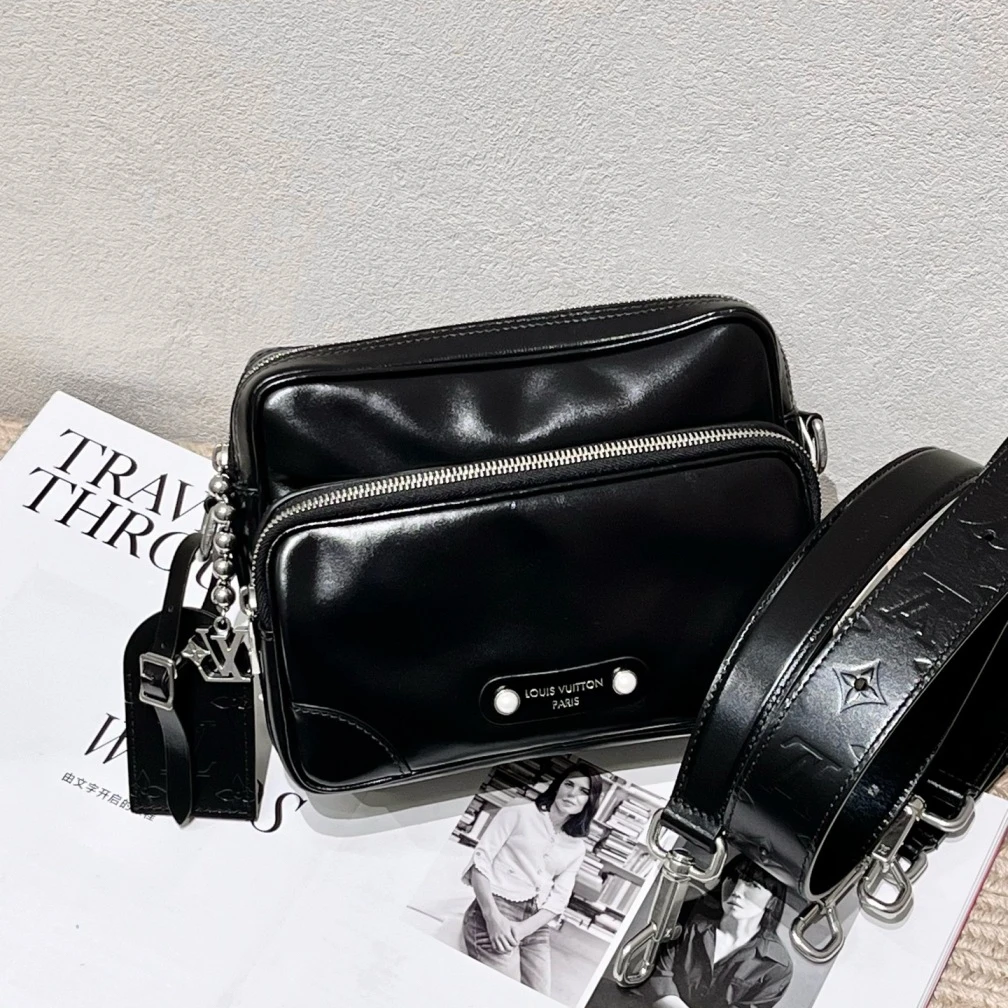 99新 LouisVuitton/路易威登 老花拼色Vanity化妆包单肩包