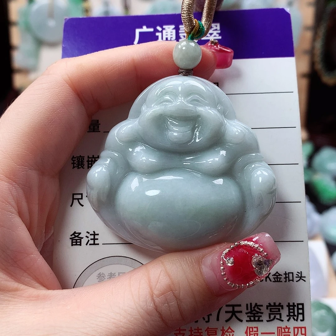 翡翠颈饰未镶嵌佛公，微瑕，介意勿拍