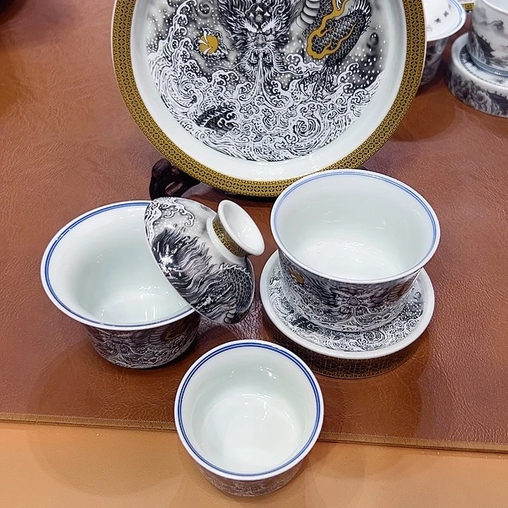 摆件陶景德镇陶瓷学院副院长兼美术