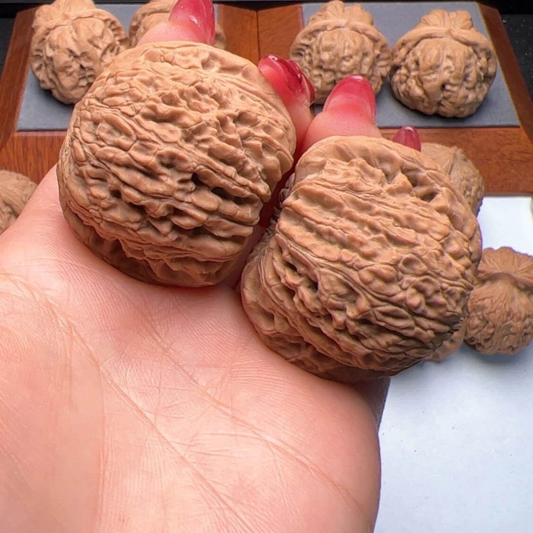 文玩核桃把件泥鳅40