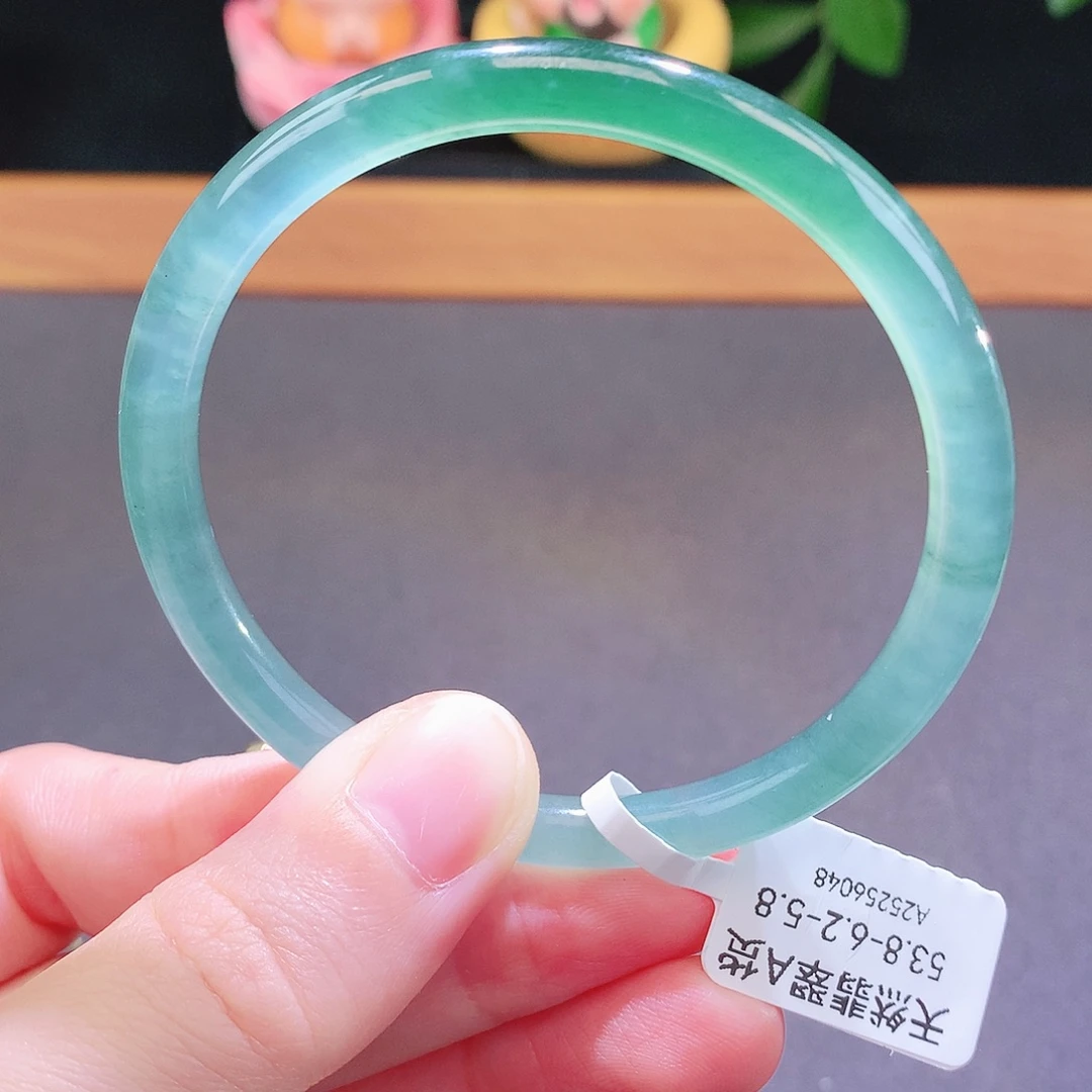 翡翠未镶嵌手镯天然翡翠