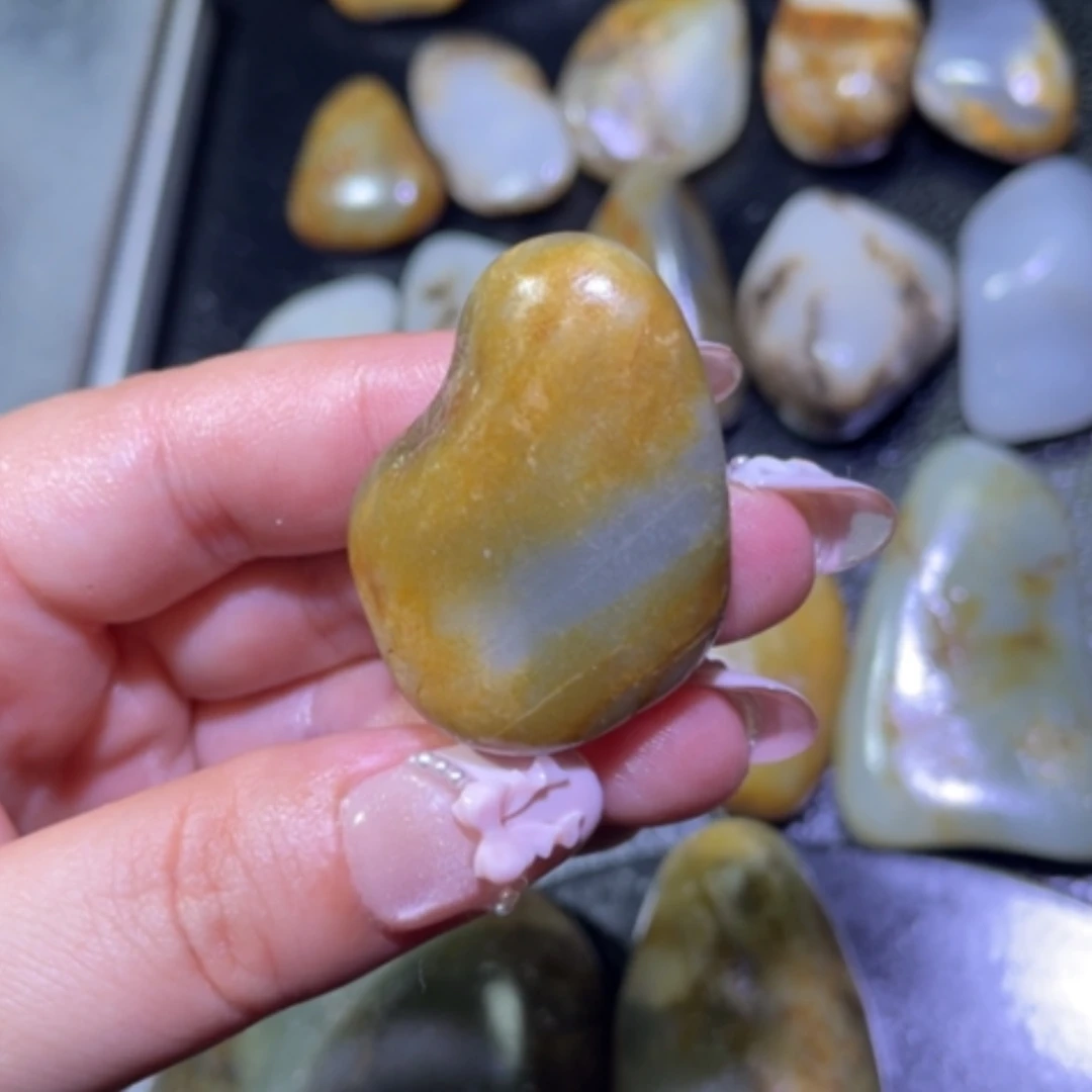 【闪购商品】颈饰未镶嵌和田玉