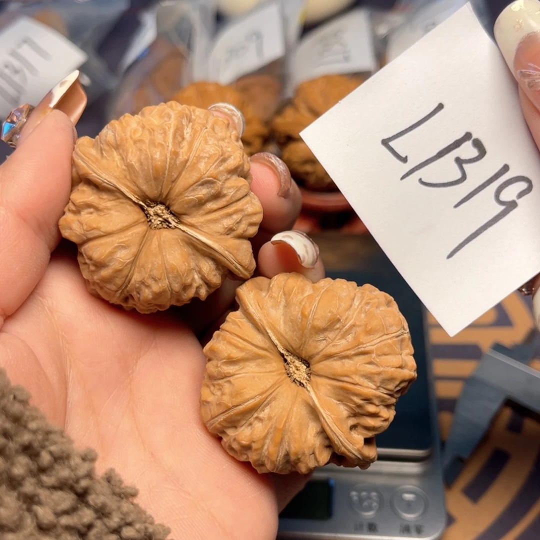 文玩核桃把件南瓜墩45